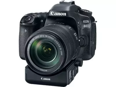Фотокамера Canon EOS 80D Kit EF-s 18-135 мм f/3.5-5.6 IS USM