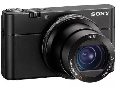 Фотокамера Sony Cyber-shot DSC-RX100M5 черный