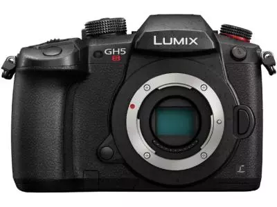 Фотокамера Panasonic Lumix DC-GH5S Body черный